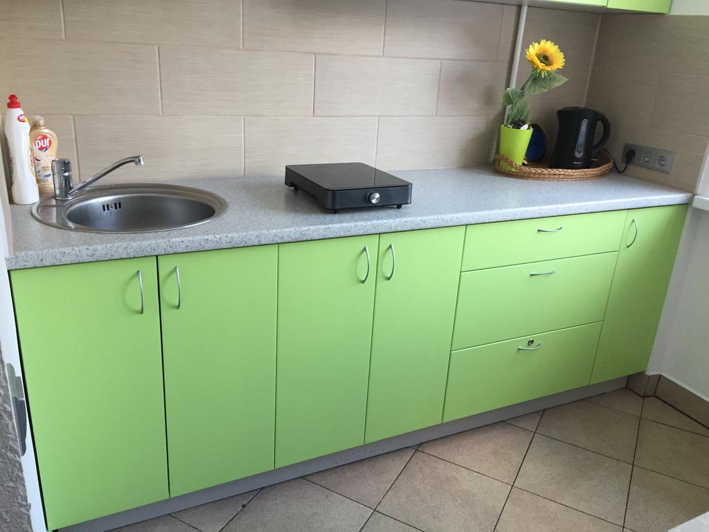 Klaipedas 108 Street Apartment Liepāja Esterno foto